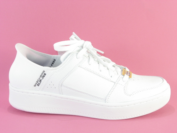 Skechers